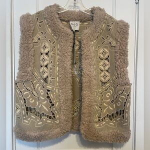 Sea New York Cream Sherpa Vest